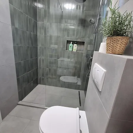 Evita Mediterranean Family Oasis Among Olive Trees Apartman